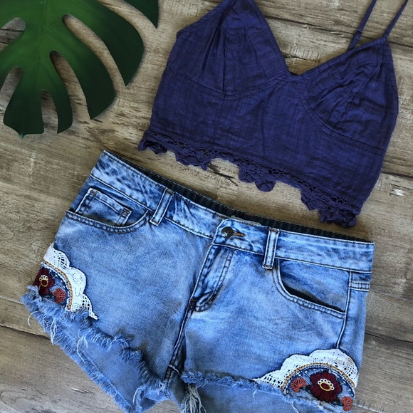 Pants - Ohare Fallen Denim shorts with crochet embroidery